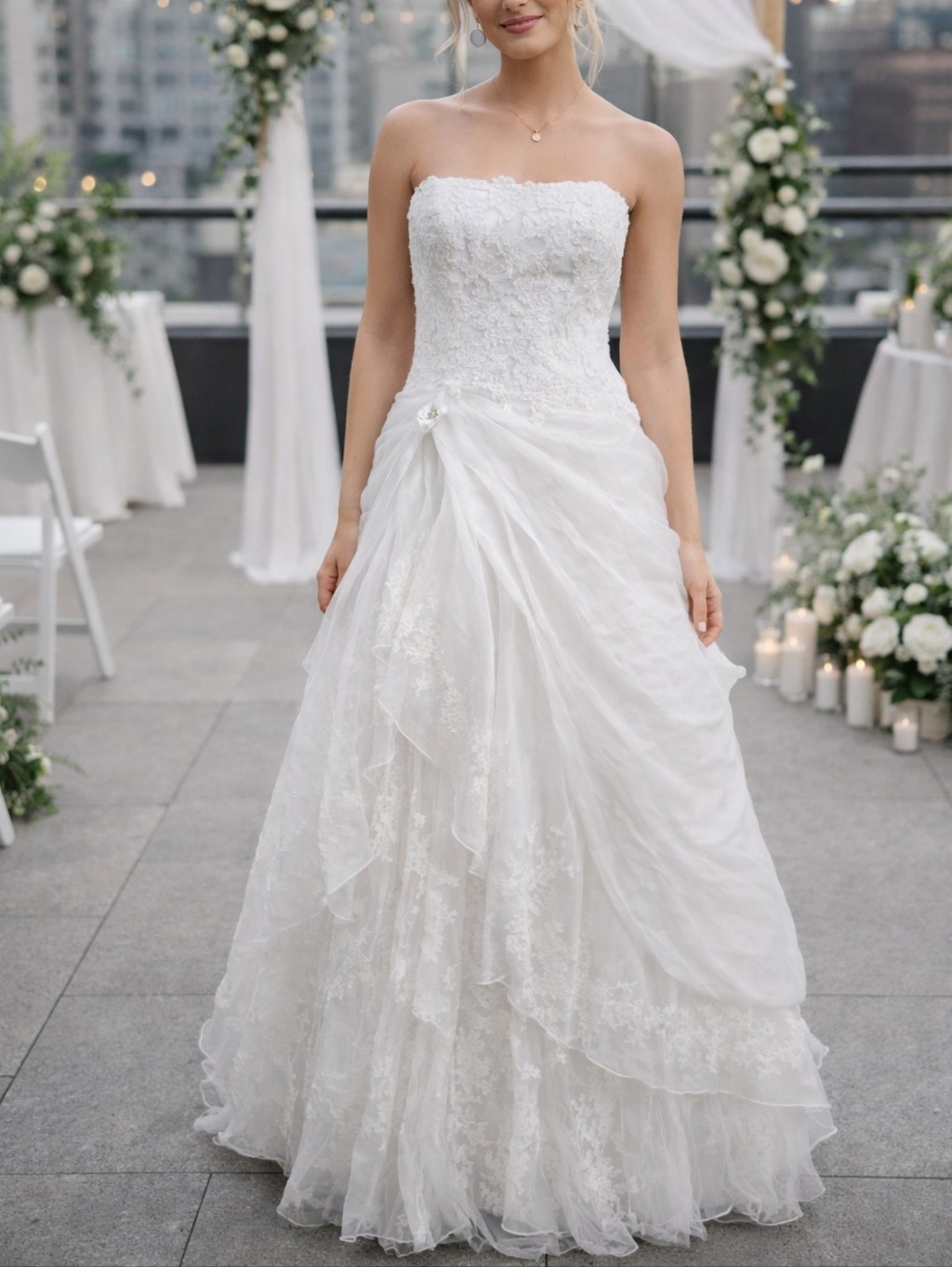 Blue By Enzoani White Tulle Ball Gown Floral Lace Strapless Wedding Dress Sz 14